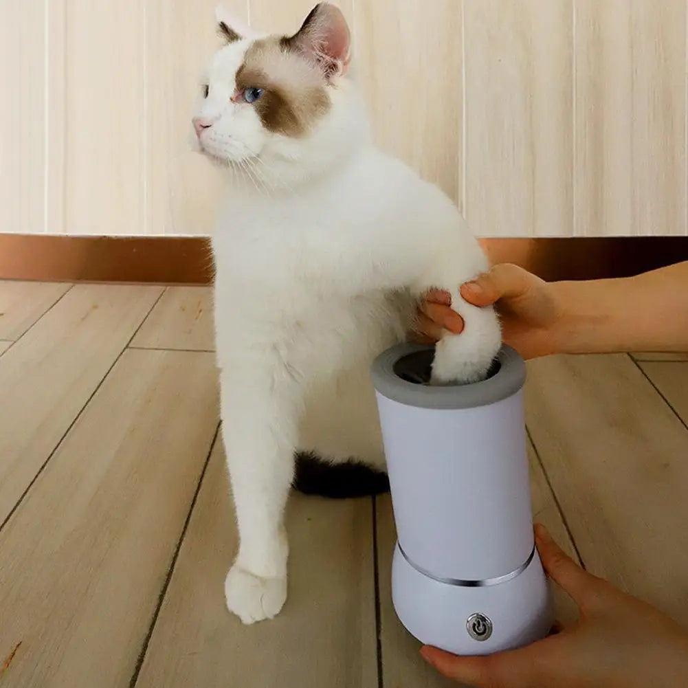 Effortless Paw Cleaning: Rechargeable Automatic Dog and Cat Paw Washer for Small to Medium Pets